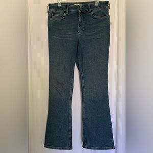 Free People We The Free Shayla Bootcut Jean Medium Wash Flare Stretch Size 33